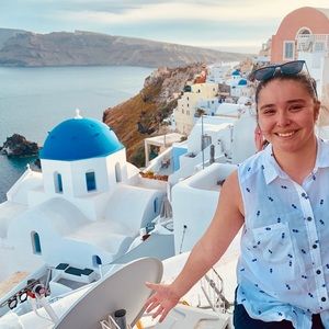 Meet your Posher, Stephanie